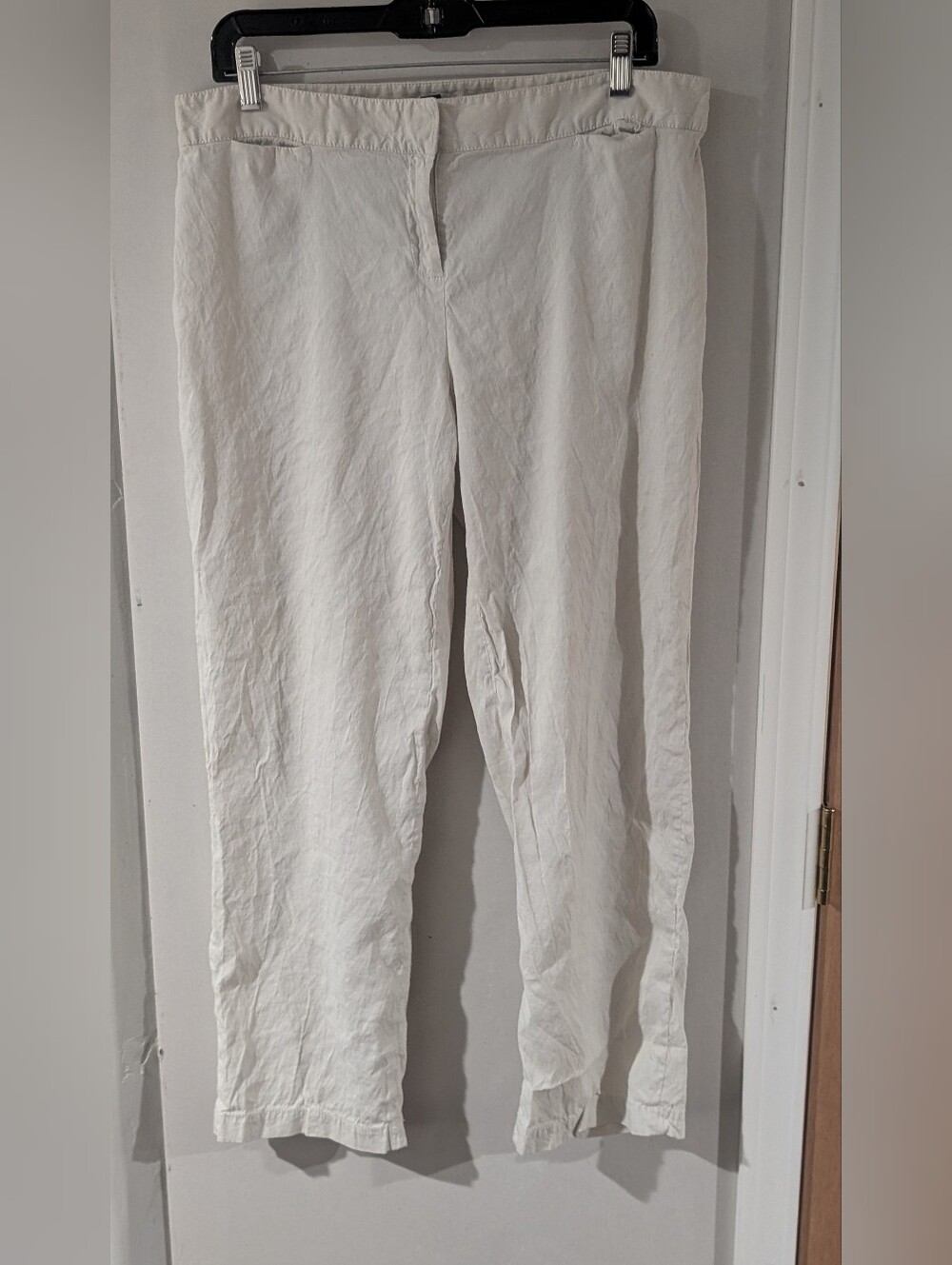 Eileen Fisher Beige Petite Label Detail